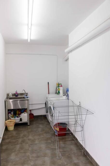 City Lux2Modern Apartment Next To Kerameikos Metro Atene Esterno foto