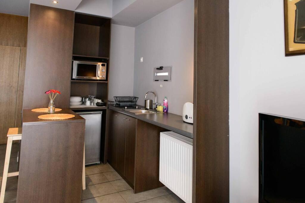 City Lux2Modern Apartment Next To Kerameikos Metro Atene Esterno foto
